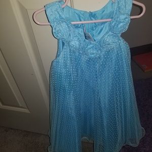 Girls dress